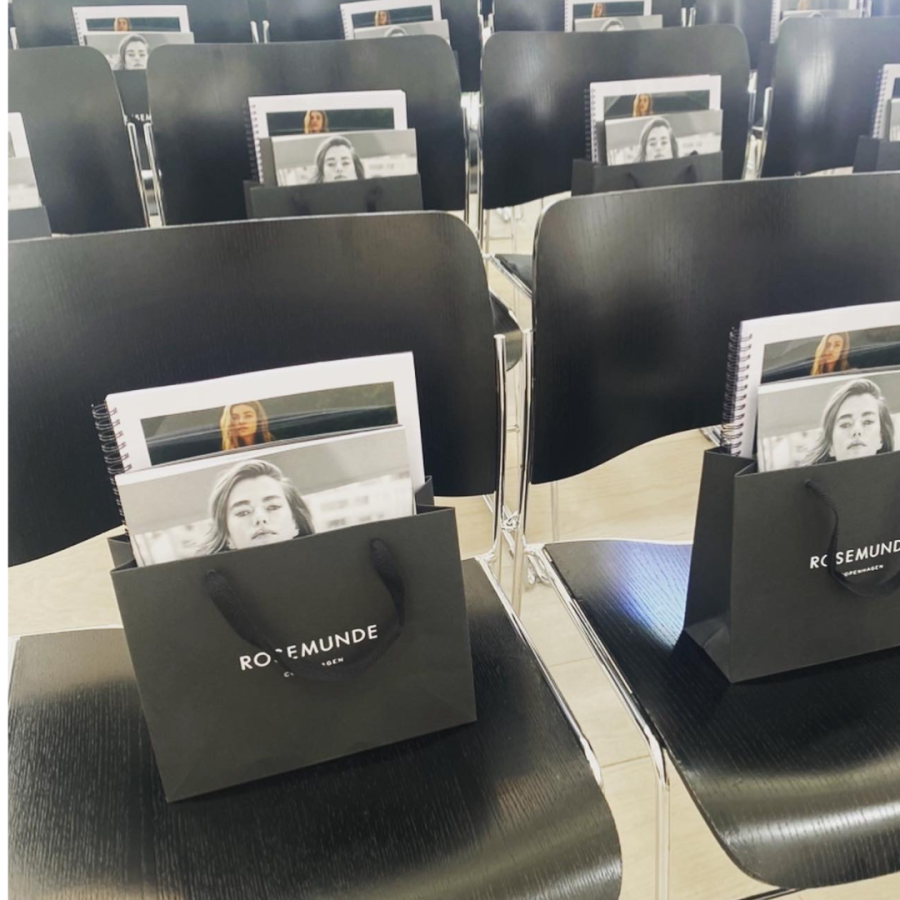 maggie kempinska grafiker kunst graphic design print posters artist collages kollager maleri, talr, mønsterdesign, patterndesign